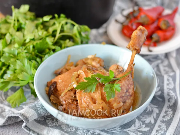 Фото блюда: Гусь в утятнице кусочками