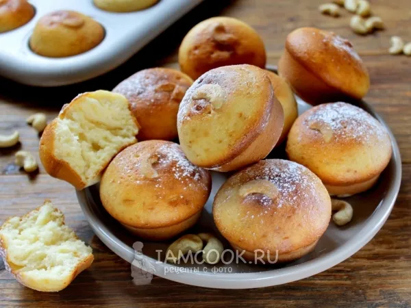 Фото готового блюда: Маффины с орехами