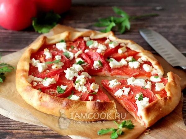 Фото готового блюда: Галета с брынзой и томатами