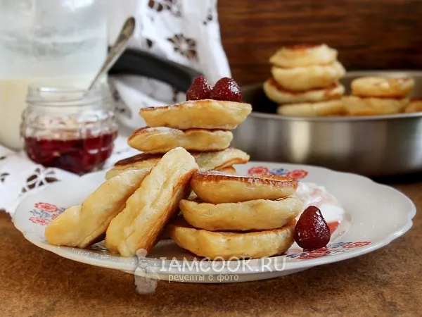 Фото блюда: Пышные оладьи на кислом молоке с дрожжами