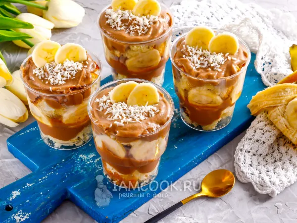 Фото готового блюда: Шоколадный трайфл с бананами