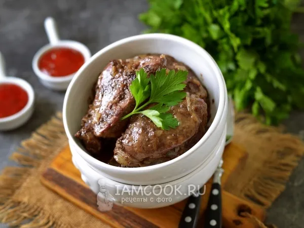 Фото готового блюда: Жареная печень индейки с луком