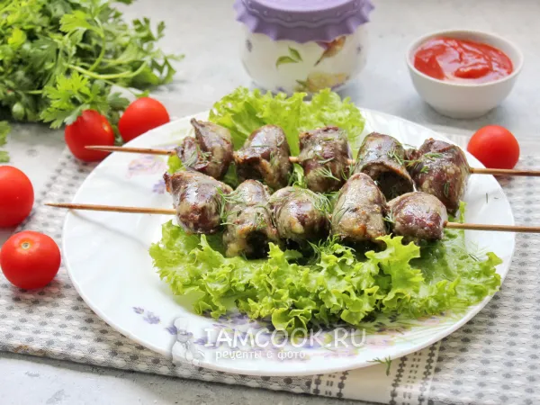 Фото готового блюда: Сердце индейки в духовке (на шпажках)