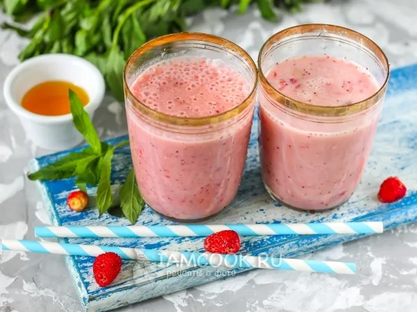Фото блюда: Смузи из земляники и кефира