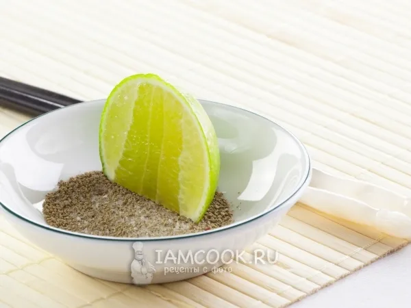 Фото готового блюда: Вьетнамский соус из перца с лаймом