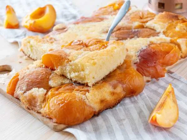 Фото готового блюда: Персиковый пудинг