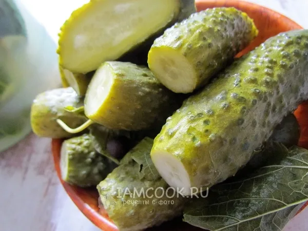 Фото блюда: Хрустящие малосольные огурцы