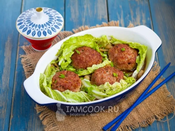 Фото готового блюда: Тефтели «Львиные головы»