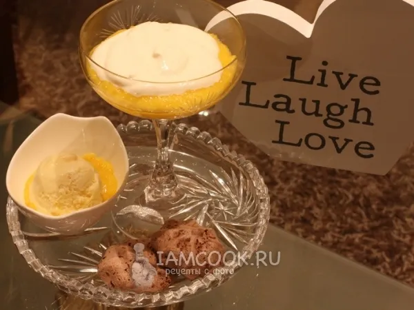 Фото готового блюда: Двойной десерт с манго, творогом и мороженым