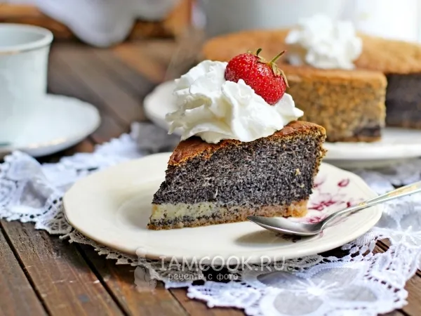 Фото готового блюда: Маковый пирог без муки