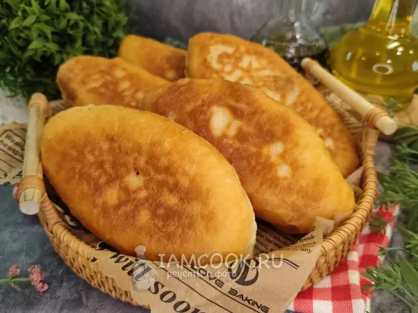 Фото готового блюда: Пирожки с мясом и печенью