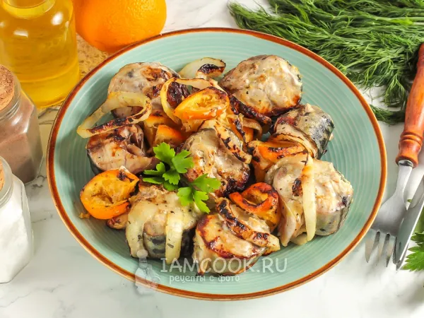 Фото готового блюда: Скумбрия с апельсинами на мангале