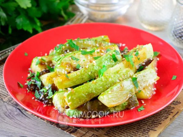 Фото блюда: Жареные кабачки с крахмалом и соевым соусом