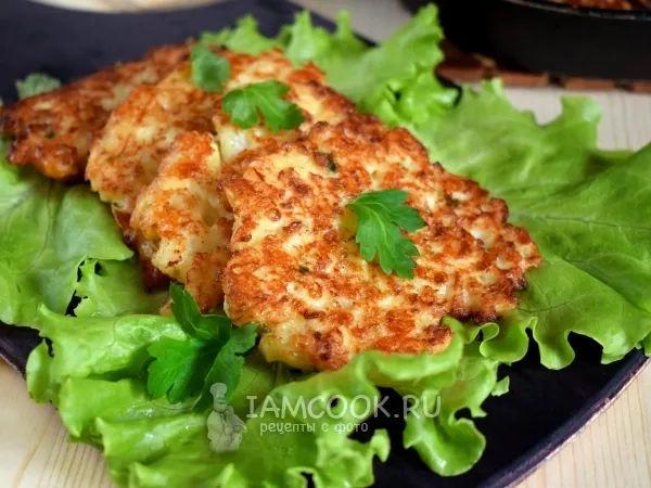 Фото блюда: Оладьи из цветной капусты с сыром