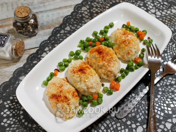 Фото готового блюда: Куриные кнели с творогом в пароварке