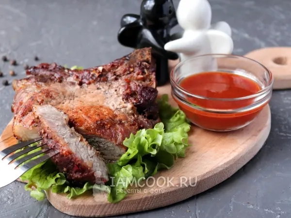 Фото готового блюда: Отбивные из свинины на косточке