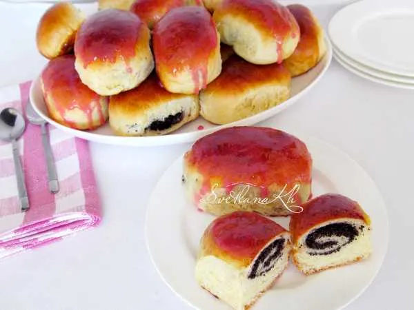 Фото блюда: Дрожжевые булочки с маком