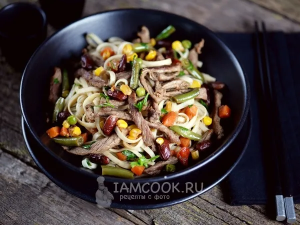 Фото блюда: Лапша удон с говядиной и овощами