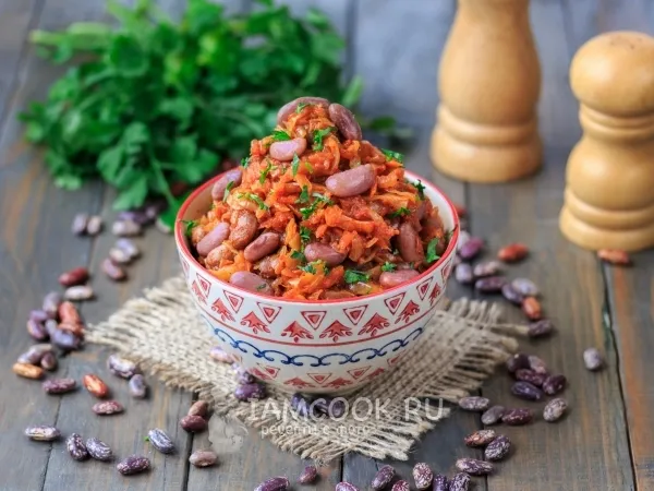 Фото блюда: Тушеная капуста с фасолью