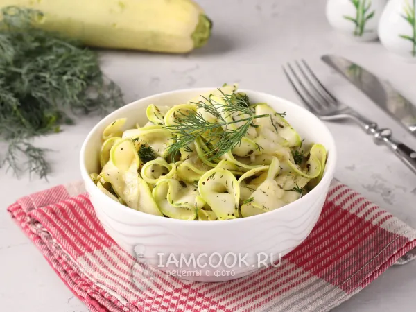 Фото готового блюда: Малосольные кабачки быстрого приготовления в пакете