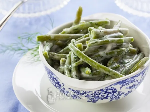 Фото блюда: Салат со стручковой фасолью и укропом