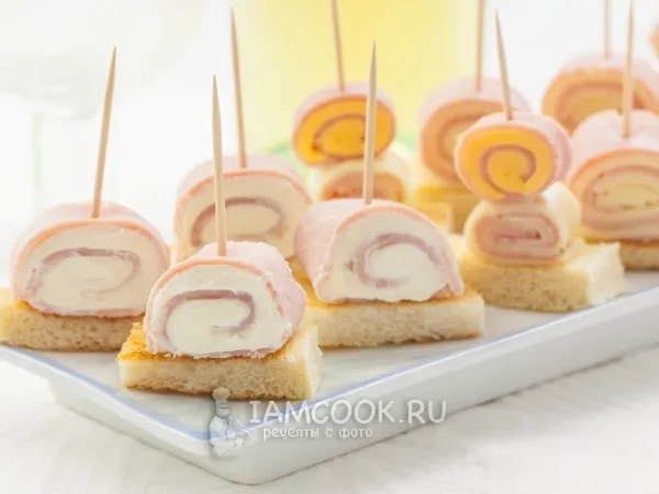 Фото блюда: Канапе с ветчиной и сыром