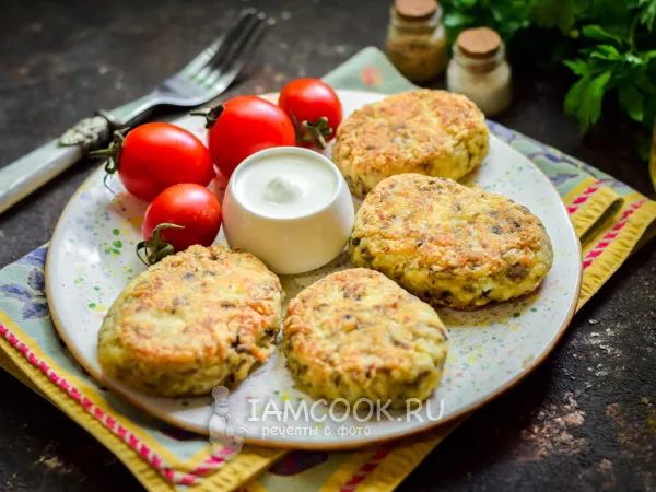 Фото готового блюда: Яичные котлеты с грибами и плавленым сыром