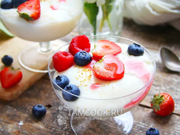 Фото готового блюда: Ванильный пудинг