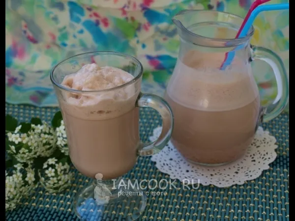 Фото готового блюда: Шоколадный молочный коктейль
