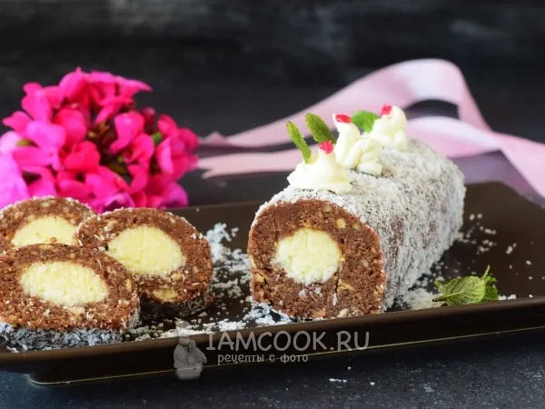 Фото блюда: Торт-колбаска из печенья без выпечки