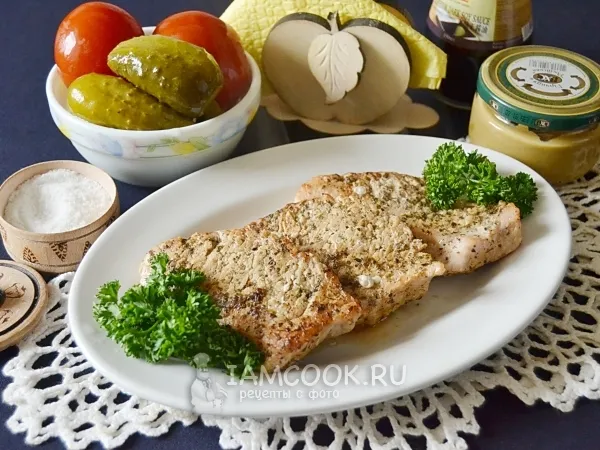 Фото готового блюда: Стейк из индейки на сковороде