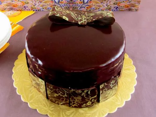 Фото блюда: Шоколадно-апельсиновый торт со сливочным кремом