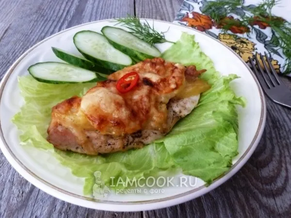 Фото блюда: Куриная грудка с ананасом, запеченная в духовке