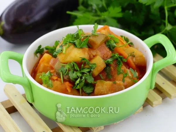 Фото блюда: Картошка тушеная с баклажанами