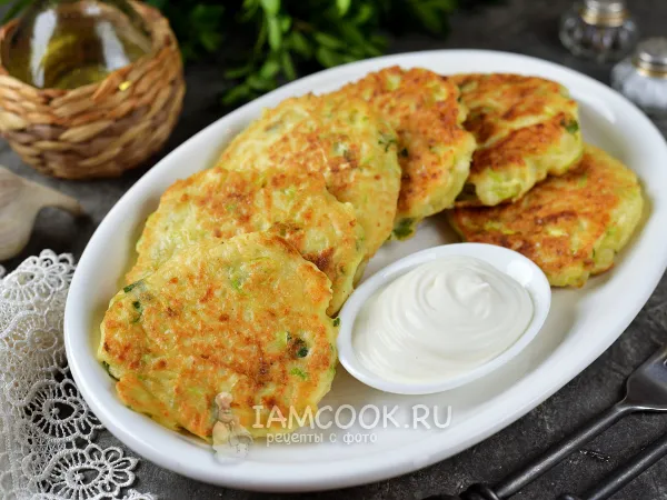 Фото блюда: Кабачковые оладьи по-турецки