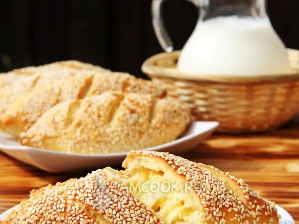 Фото готового блюда: Погача с сыром