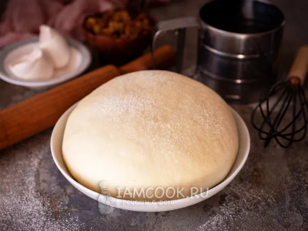 Фото блюда: Дрожжевое тесто на сметане для булочек