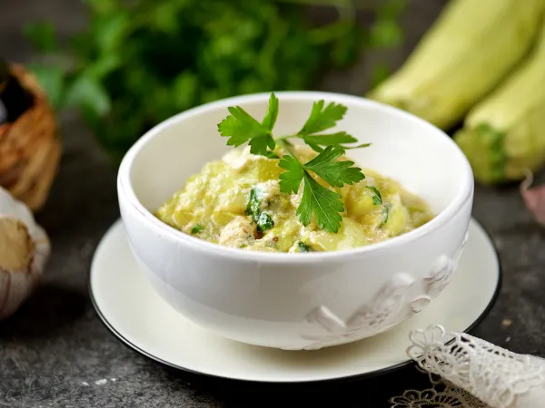 Фото блюда: Тушеные кабачки в молоке