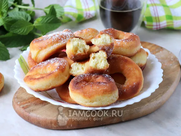 Фото готового блюда: Жареные калачи на сметане на сковороде