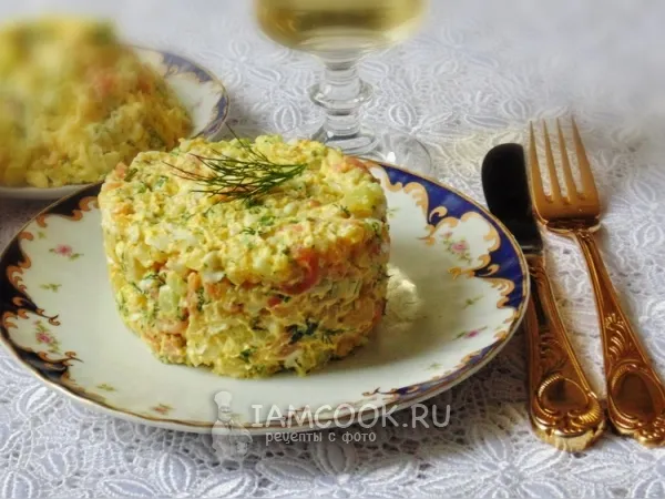 Фото блюда: Салат с соленой форелью