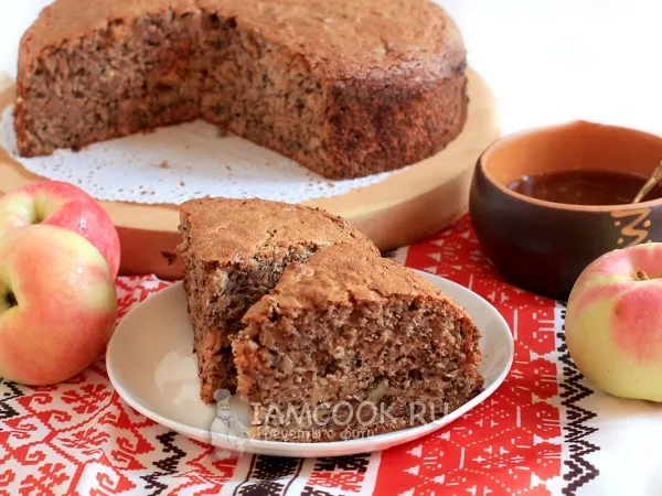Фото блюда: Яблочный бисквит с грецкими орехами