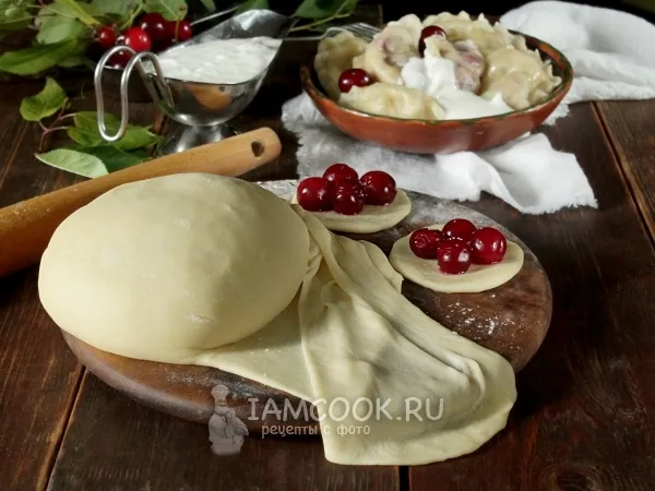 Фото блюда: Заварное тесто для вареников с вишней