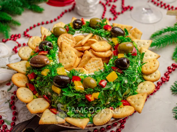 Фото блюда: Закуска «Рождественский венок» из сыра, оливок и бекона