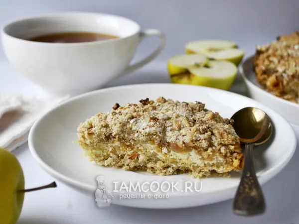 Фото блюда: Насыпной пирог с яблоками и творогом (ПП)
