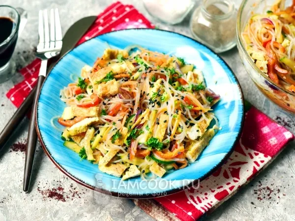 Фото блюда: Фунчоза с яичными блинчиками и овощами