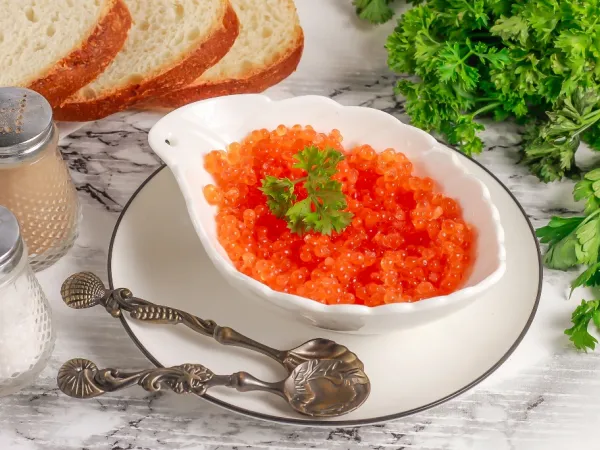 Фото блюда: Засолка икры форели