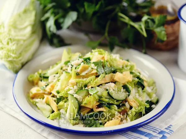 Фото блюда: Салат с пекинской капустой и яичными блинчиками