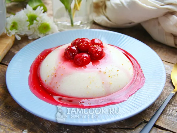 Фото готового блюда: Манная каша с киселем