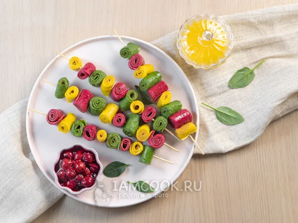 Фото готового блюда: Разноцветные блины