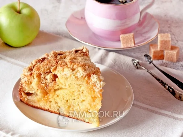Фото готового блюда: Немецкий яблочный пирог со штрейзелем